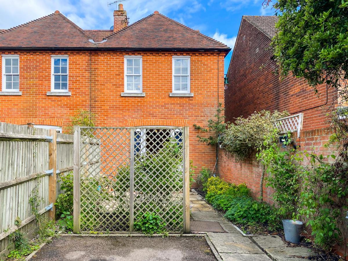 The Marlowe - Beautiful House In The Heart Of Canterbury With Free Parking 外观 照片