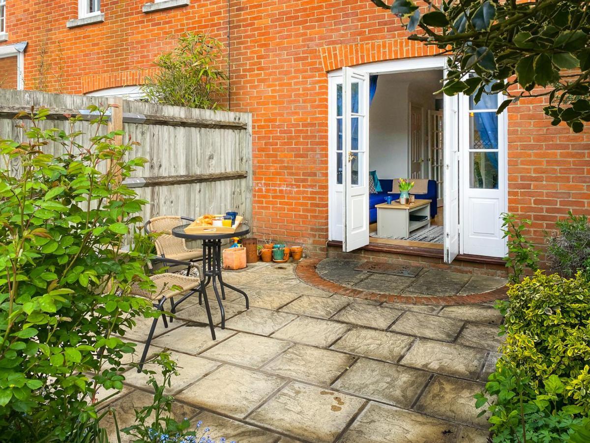 The Marlowe - Beautiful House In The Heart Of Canterbury With Free Parking 外观 照片